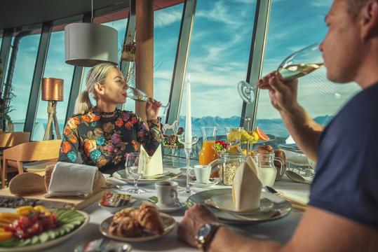 A night on Mt Chopok, Rotunda 2004 m n.m.