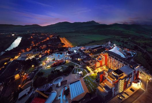 Akvamarín Bešeňová hotel