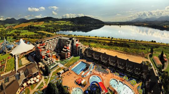 Akvamarín Bešeňová hotel