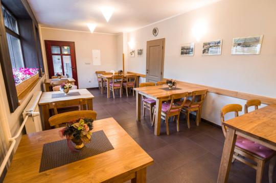 Pension Grand Apartments  ****