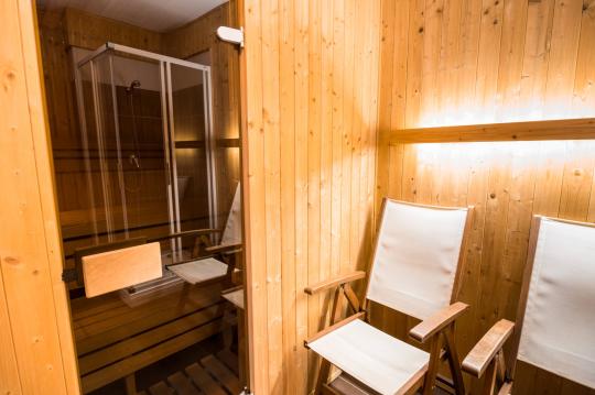 Pension Grand Apartments  ****