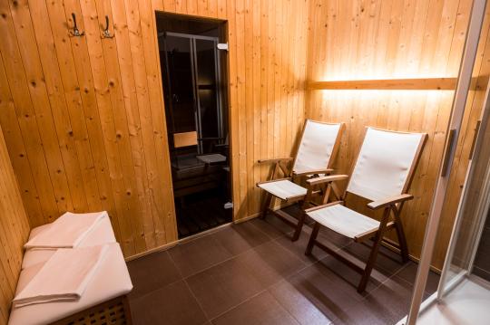 Pension Grand Apartments  ****