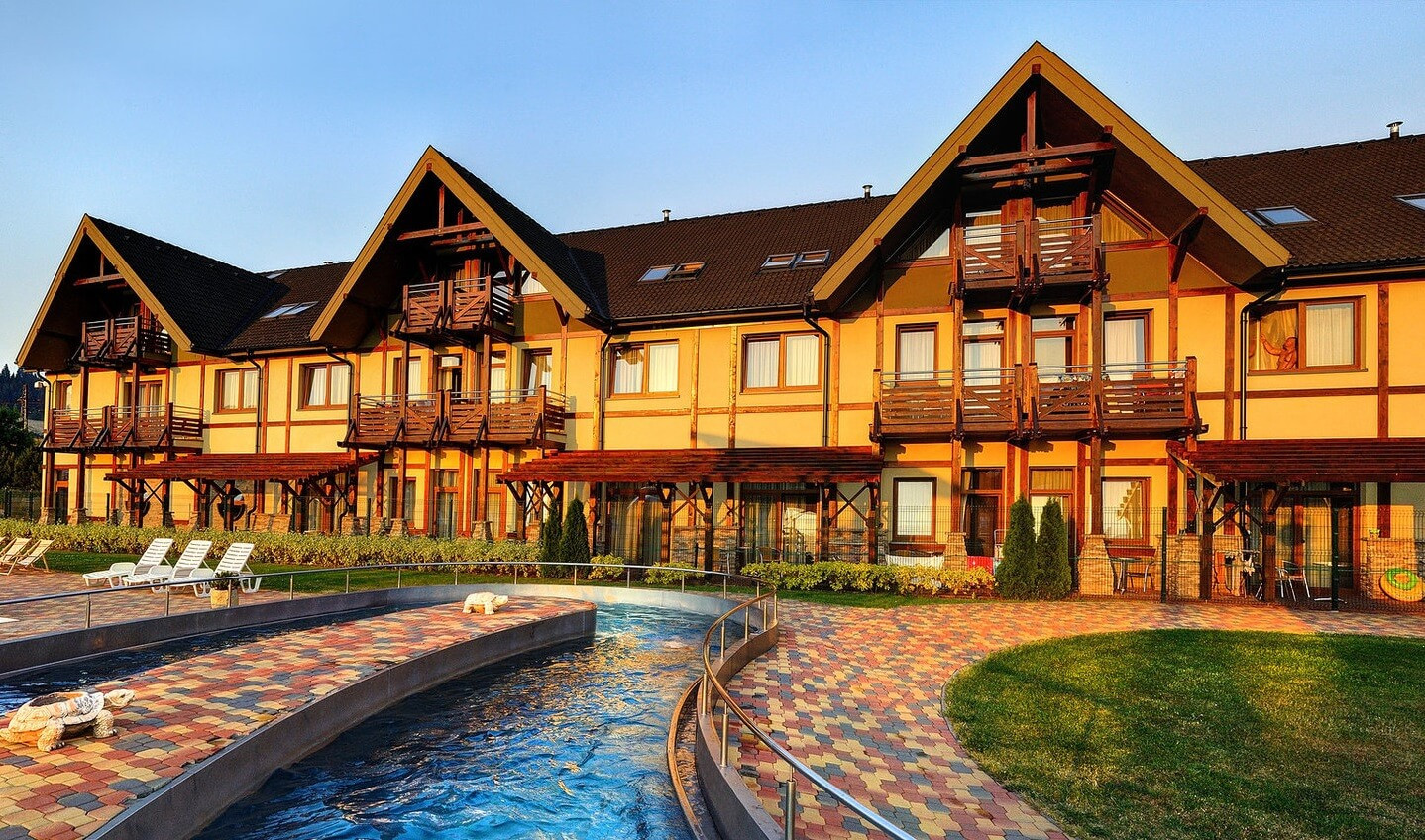 Hotel Bešeňová ***